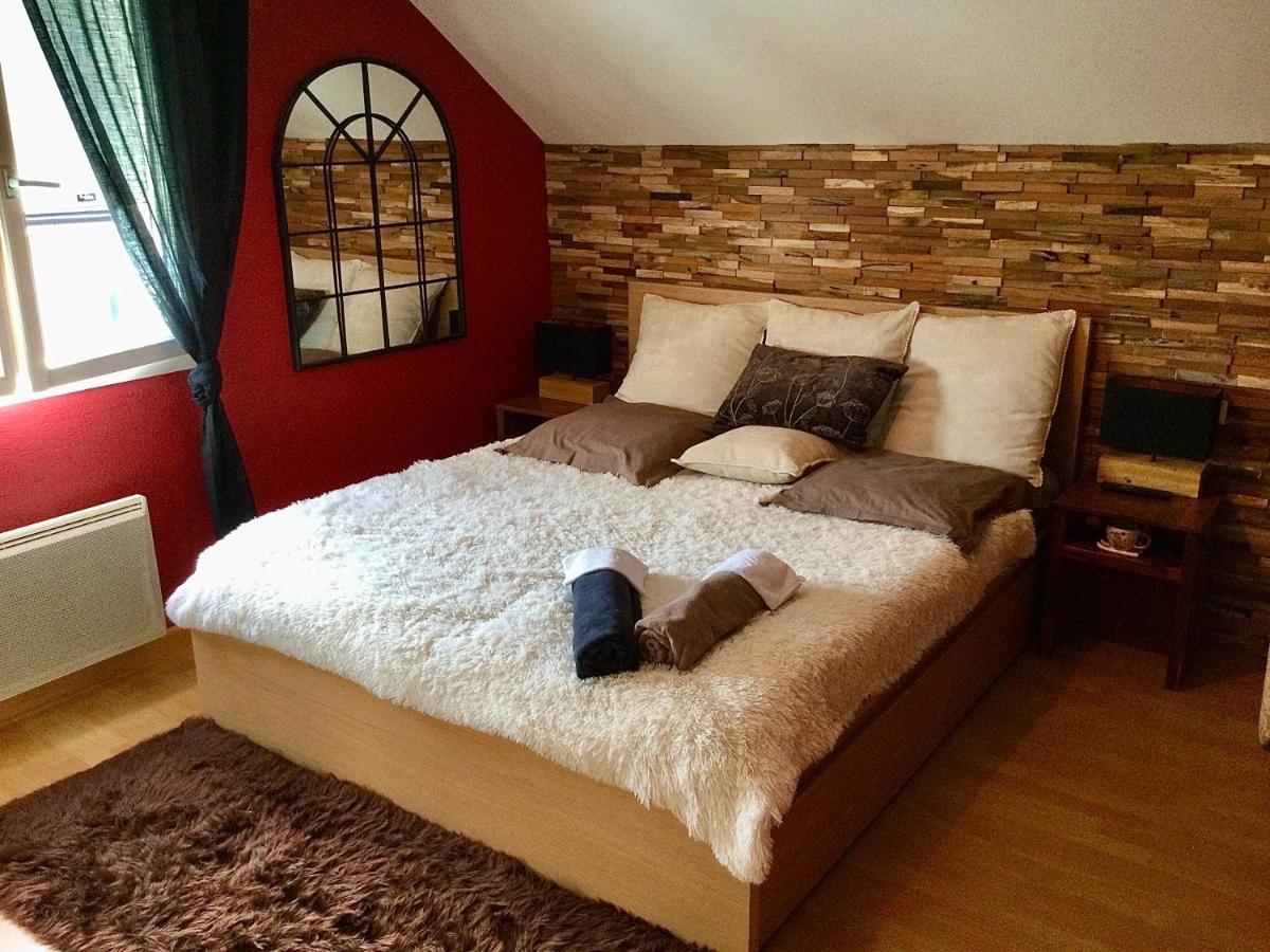 Location Chambres Le Panorama - Aeroport Geneve - Pays De Gex Chevry  Eksteriør billede