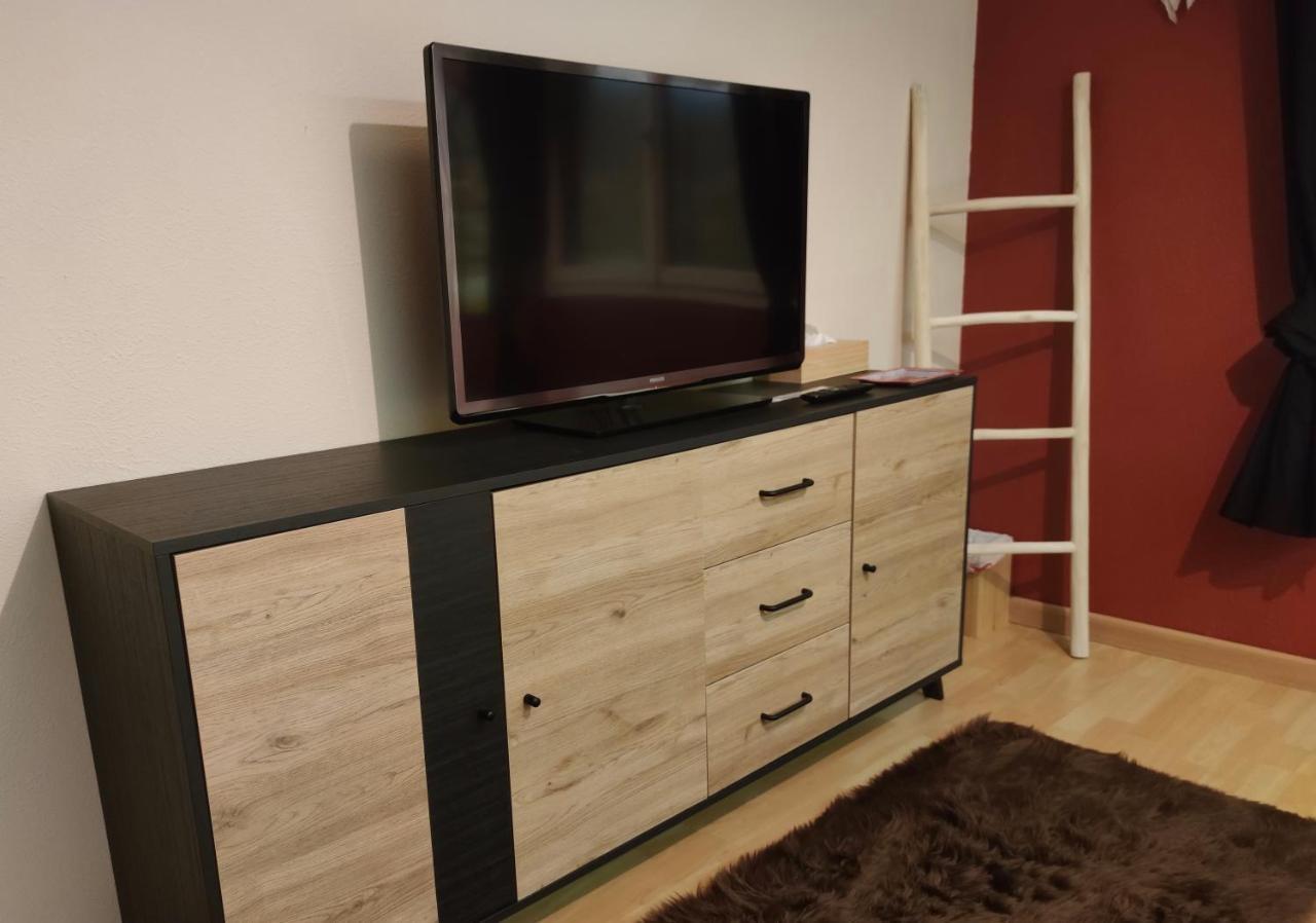 Location Chambres Le Panorama - Aeroport Geneve - Pays De Gex Chevry  Eksteriør billede